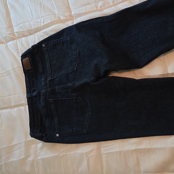 Judy Blue Jegging Jeans - Picture 4 of 4